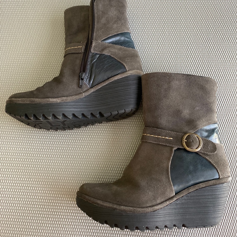 Fly London Mid Calf boots 7